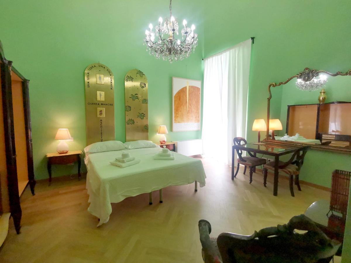 Speciale Tarshito Guesthouse Бари Экстерьер фото