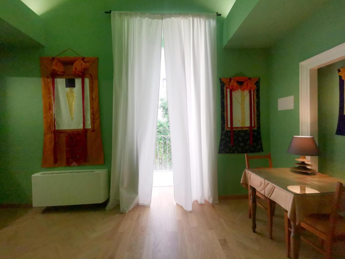 Speciale Tarshito Guesthouse Бари Экстерьер фото